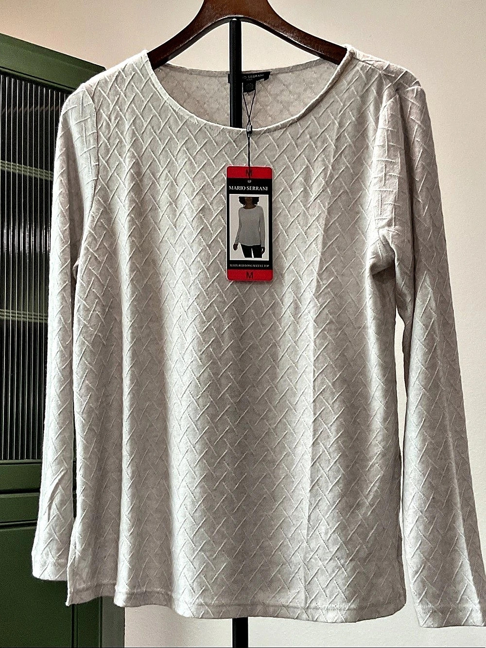 Mario Serrani Textured Long Sleeve Top in Gray Size